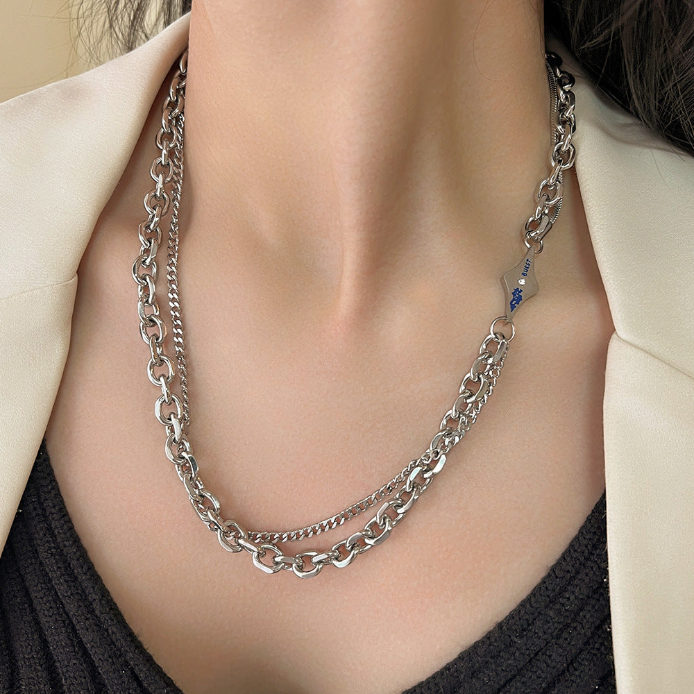Double-layered chain titanium steel collarbone chain