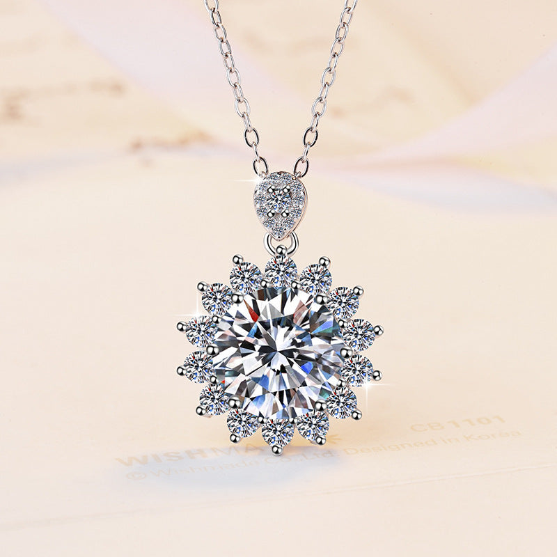 1.5-carat moissanite pendant sunflower S925 sterling silver necklace