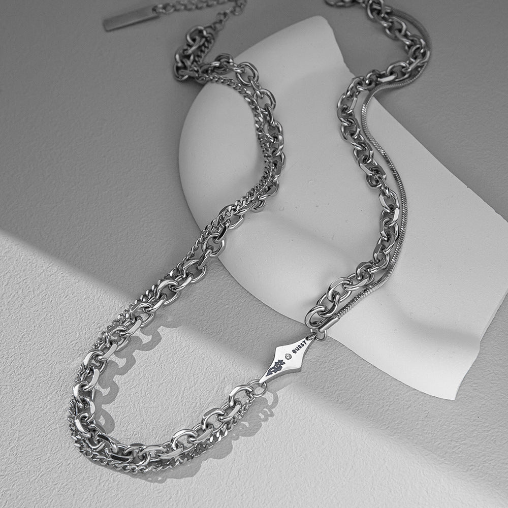 Double-layered chain titanium steel collarbone chain