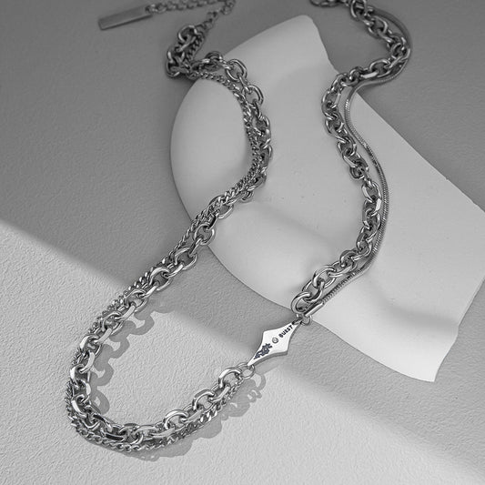 Double-layered chain titanium steel collarbone chain